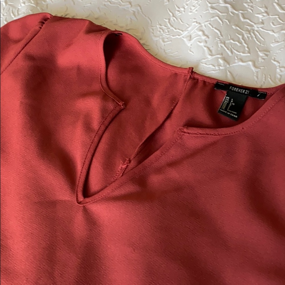 Blouse - Picture 2 of 3